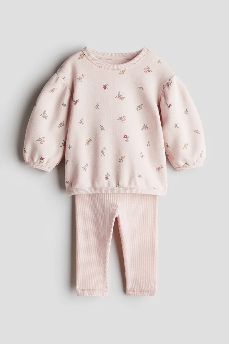 اتش اند ام طقم من قطعتين مزين بطبعات